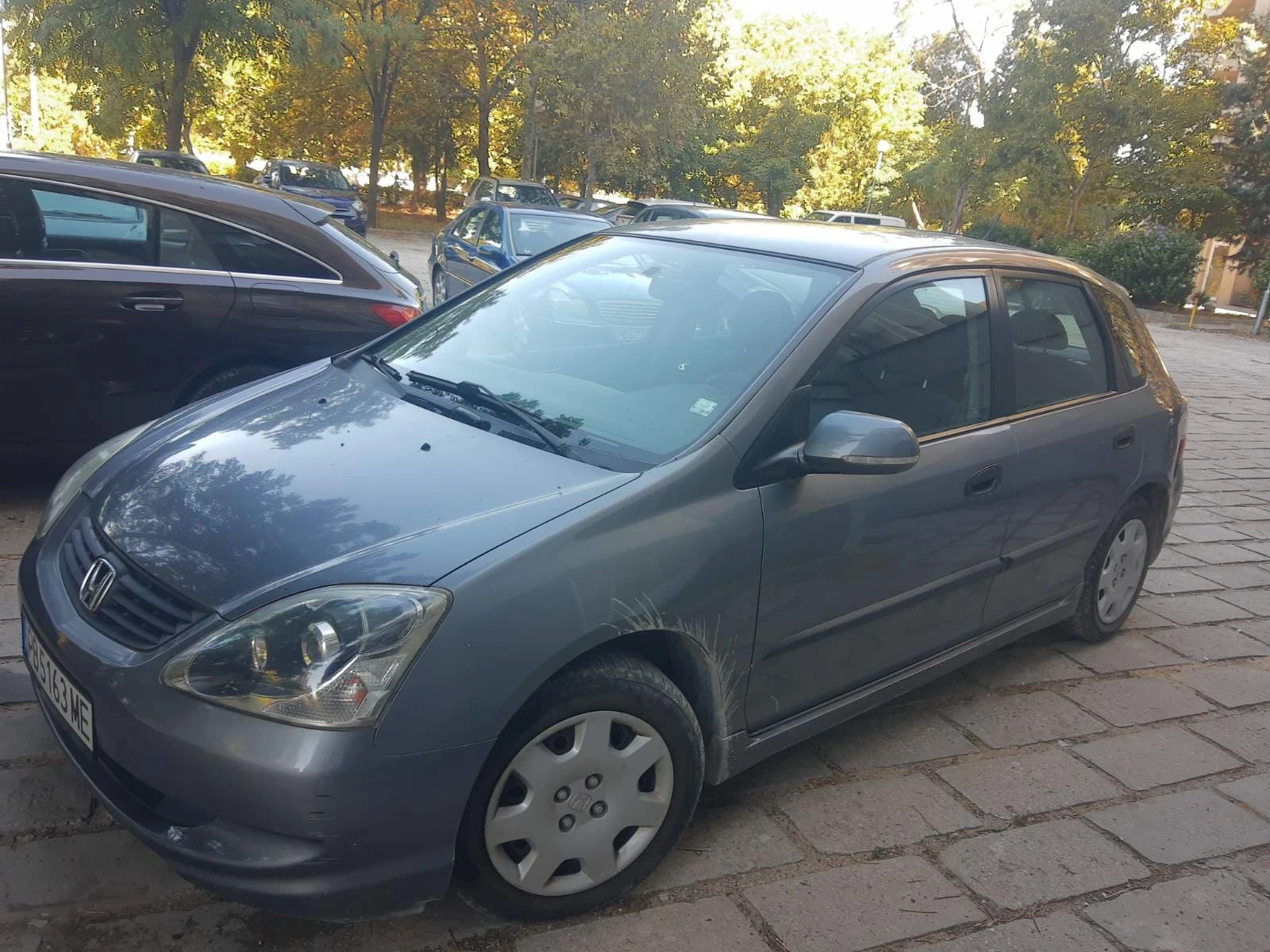 Honda Civic 2004год., снимка 3 - Автомобили и джипове - 56132432