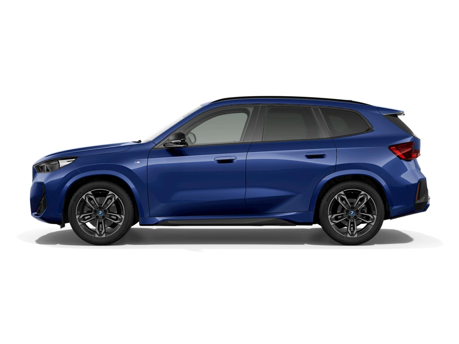 BMW iX1 xDrive30, снимка 4 - Автомобили и джипове - 56614610