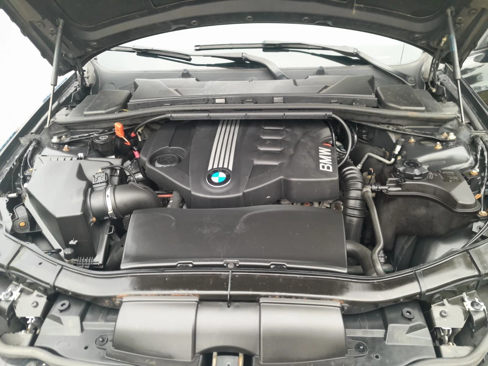 BMW 318 2000, снимка 9 - Автомобили и джипове - 56646659