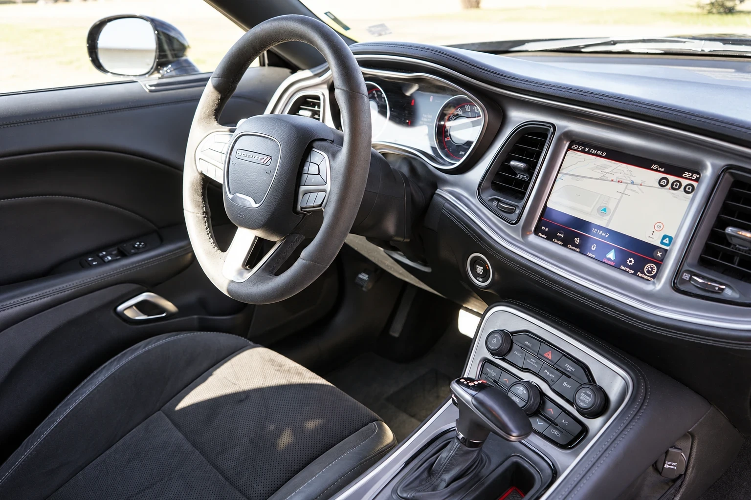 Dodge Challenger 1320* LIMITED* SRT* , снимка 16 - Автомобили и джипове - 56659930