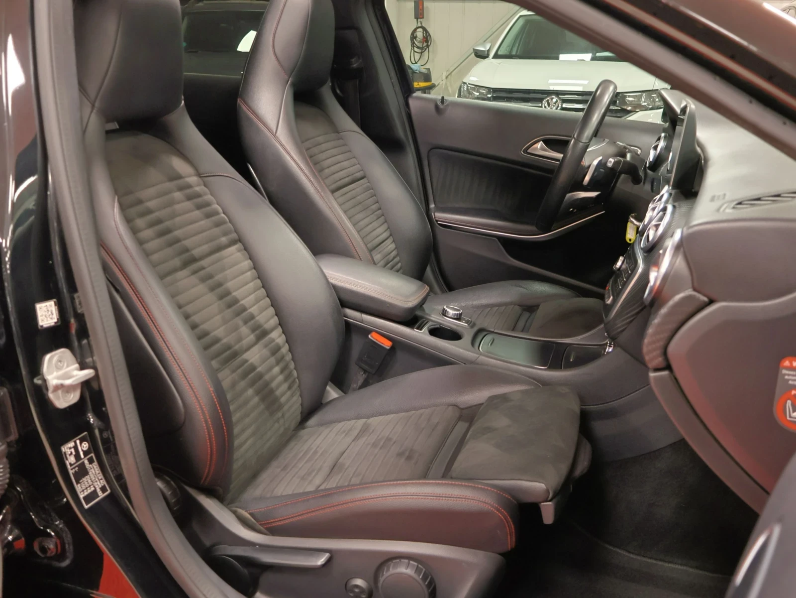 Mercedes-Benz A 220 d | 4 Matic | 7G-DCT | AMG Sport | Mobile.bg � ����������� 11