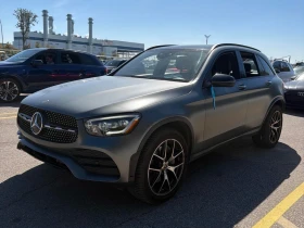  Mercedes-Benz GLC 30...
