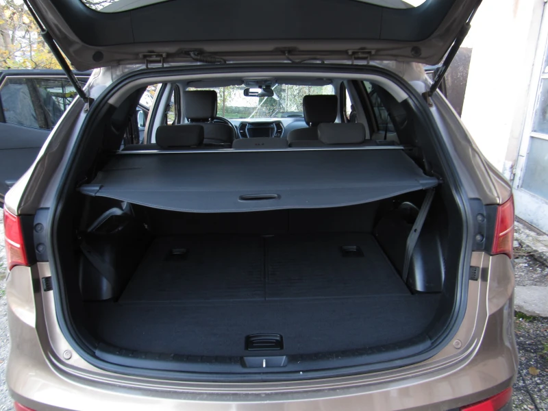 Hyundai Santa fe 2.2CRDI 4х4 Panorama 7места, снимка 15 - Автомобили и джипове - 52345067