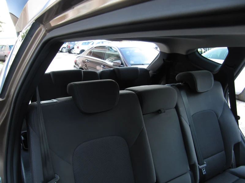 Hyundai Santa fe 2.2CRDI 4х4 Panorama 7места, снимка 13 - Автомобили и джипове - 52345067