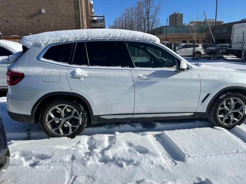 BMW X3 * xDrive30i * CARFAX * БЕЗ ПЪРВОНАЧАЛНА ВНОСКА, снимка 3 - Автомобили и джипове - 52794939