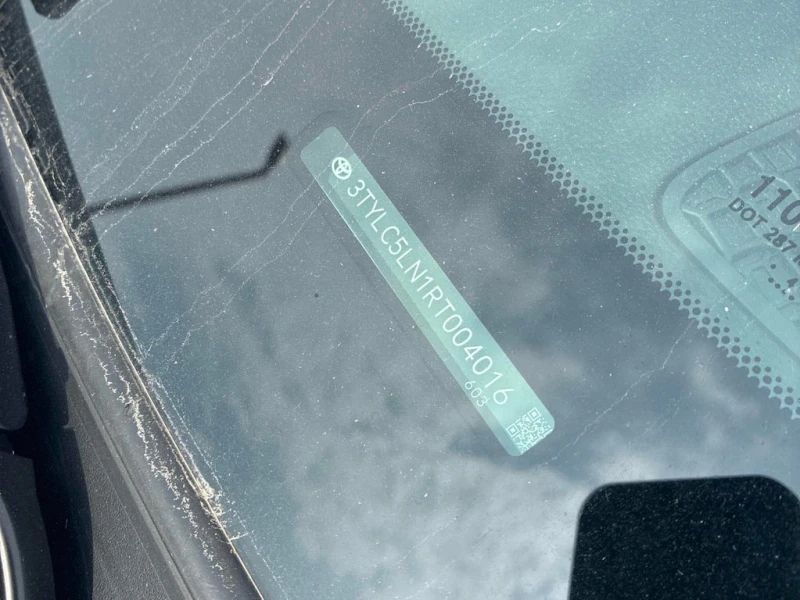 Toyota Tacoma * Hybrid * CARFAX * БЕЗ ПЪРВОНАЧАЛНА ВНОСКА, снимка 14 - Автомобили и джипове - 52935132