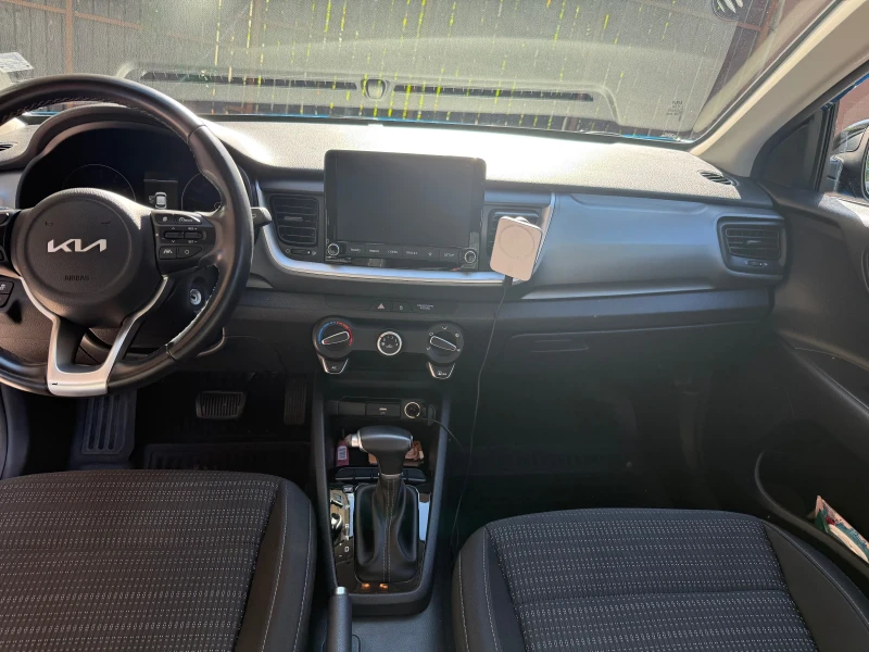 Kia Stonic TURBO, снимка 7 - Автомобили и джипове - 53092816