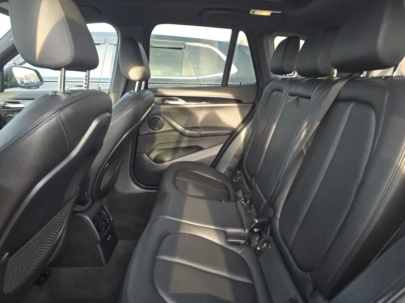 BMW X1 xDrive28i, снимка 12 - Автомобили и джипове - 53111644