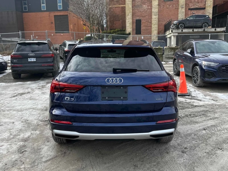 Audi Q3 * Komfort * CARFAX * БЕЗ ПЪРВОНАЧАЛНА ВНОСКА, снимка 4 - Автомобили и джипове - 53142927