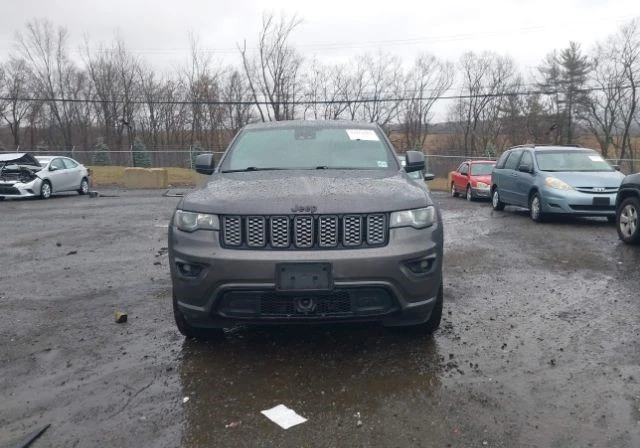 Jeep Grand cherokee ALTITUDE 4X4, снимка 8 - Автомобили и джипове - 48617738