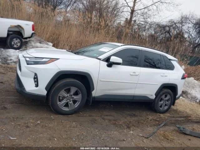 Toyota Rav4 Hybrid* AWD* 12k км, снимка 7 - Автомобили и джипове - 53606560