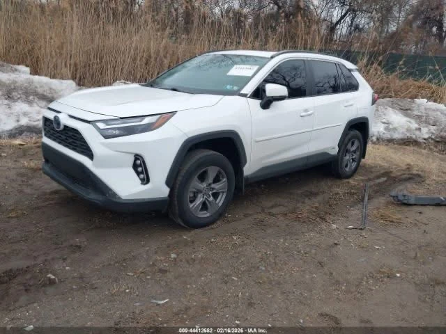 Toyota Rav4 Hybrid* AWD* 12k км, снимка 3 - Автомобили и джипове - 53606560