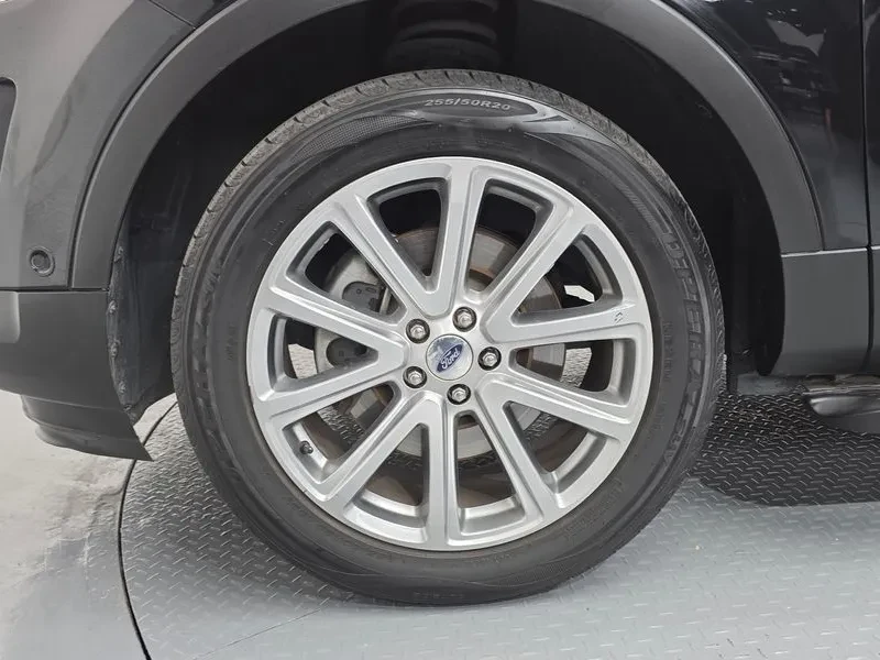 Ford Explorer 2.3 AWD, снимка 5 - Автомобили и джипове - 54351485