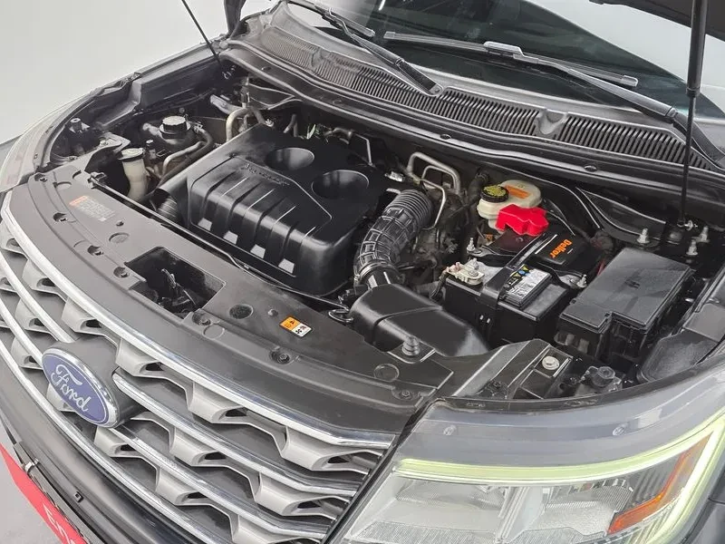 Ford Explorer 2.3 AWD, снимка 6 - Автомобили и джипове - 54351485