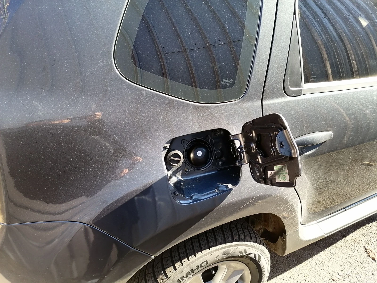 Dacia Duster 1.6 Laureat | Mobile.bg   12