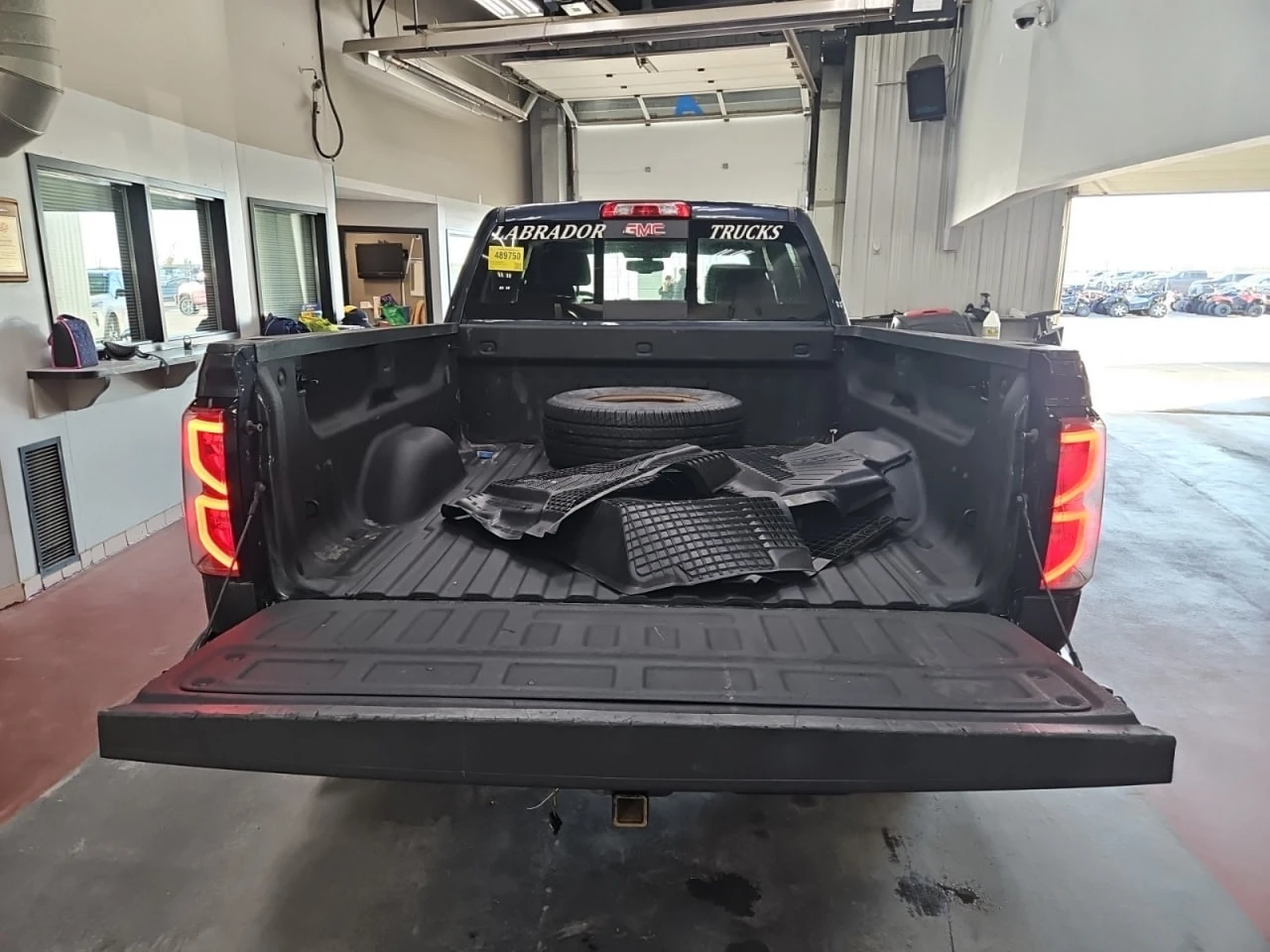 Gmc Sierra CARFAX* АВТОФИНАНСИРАНЕ БЕЗ ПЪРВОНАЧАЛНА ВНОСКА - изображение 10