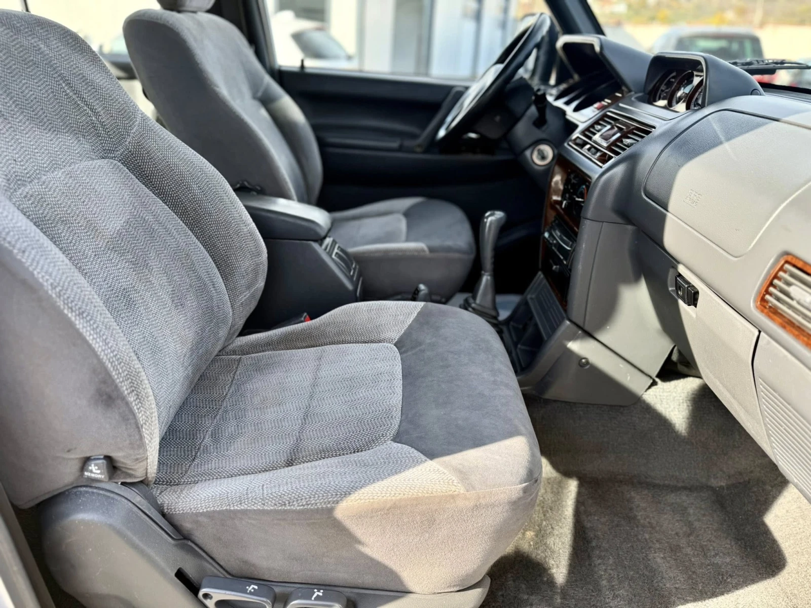 Mitsubishi Pajero 2.5 4x4 | Mobile.bg   13