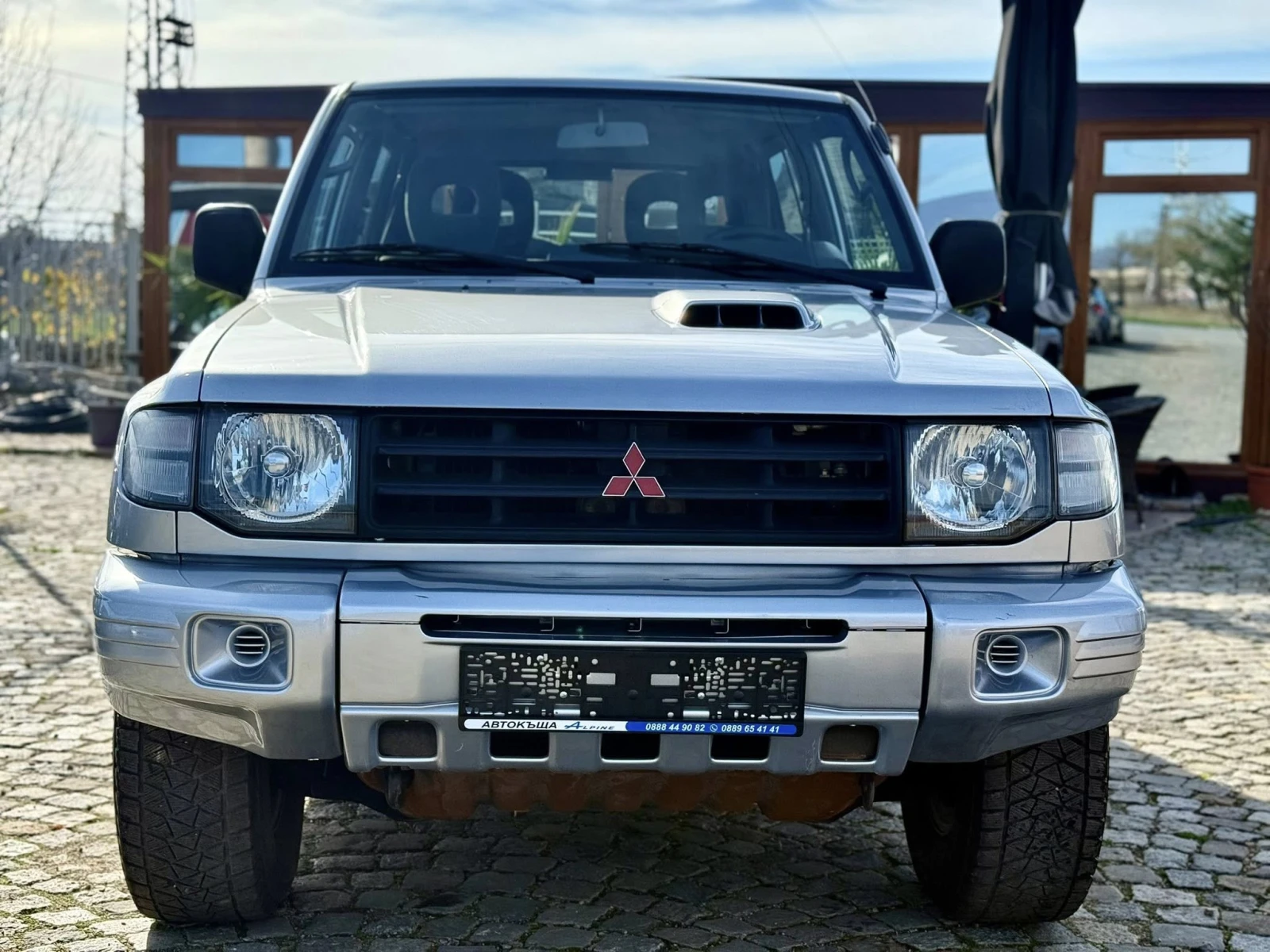 Mitsubishi Pajero 2.5 4x4 - изображение 8