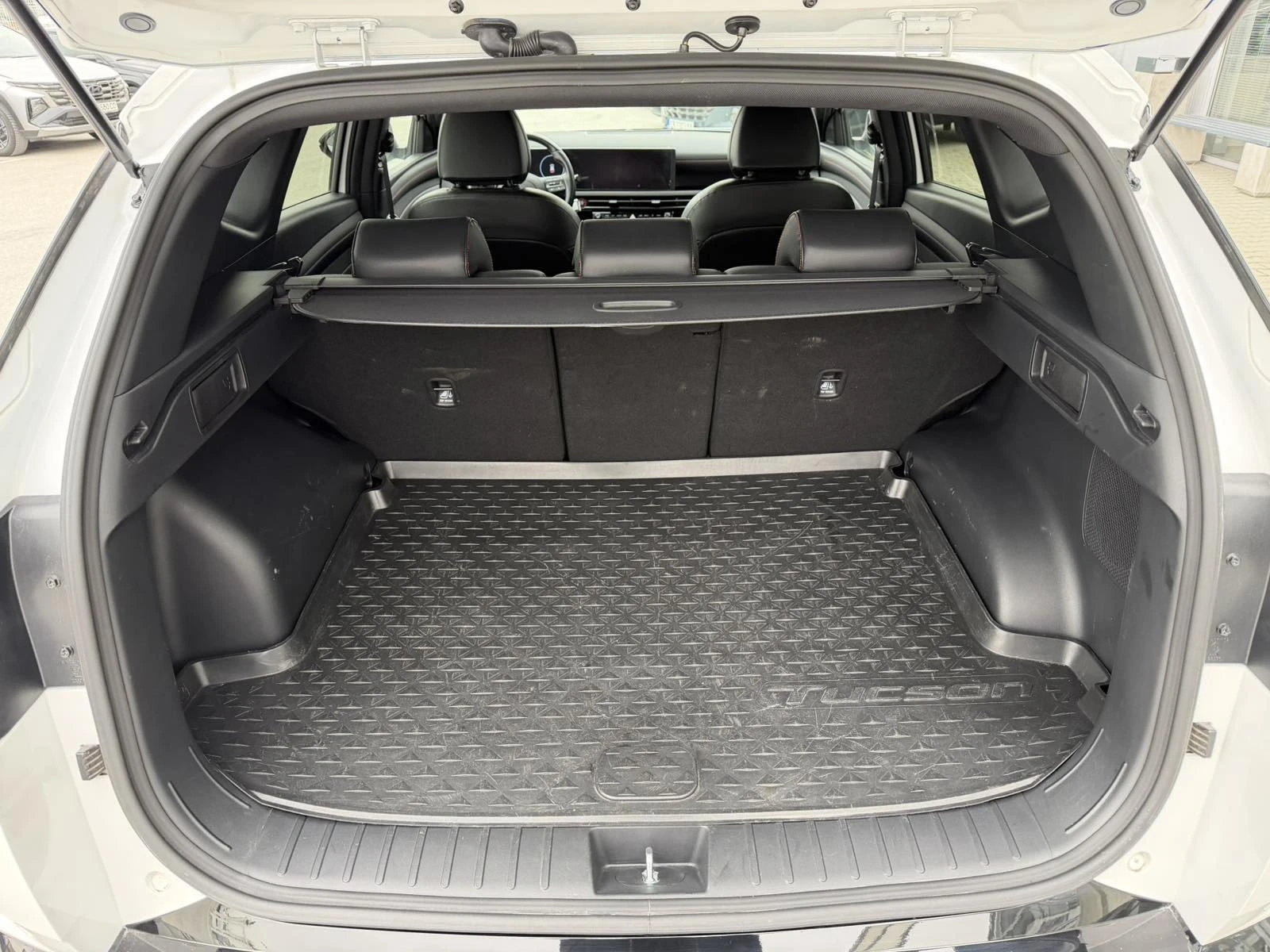 Hyundai Tucson Premium N-line, снимка 16 - Автомобили и джипове - 53882734