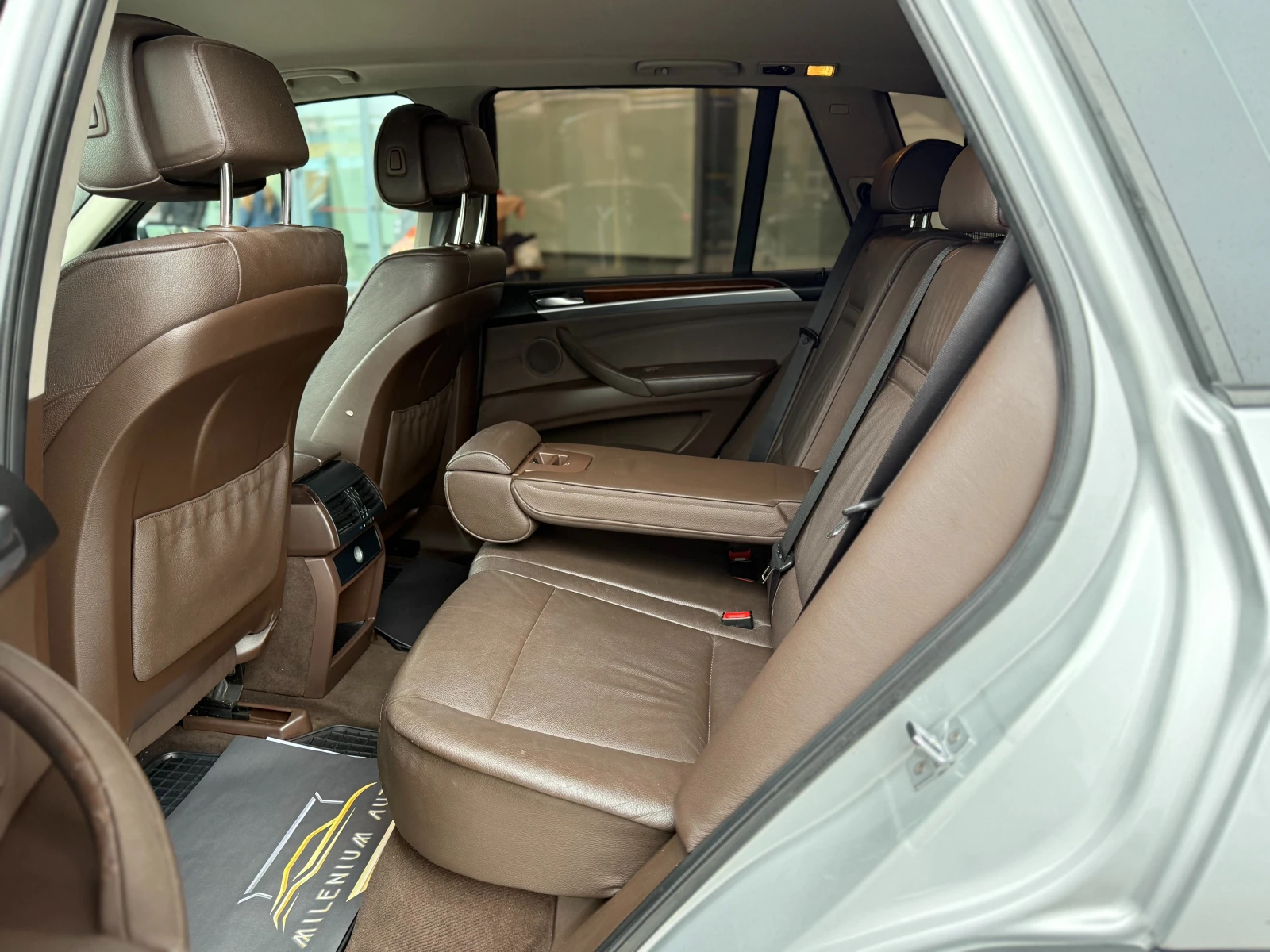 BMW X5 6 МЕСЕЦА ГАРАНЦИЯ/3.0D 235к.с. XDrive, снимка 9 - Автомобили и джипове - 54076538