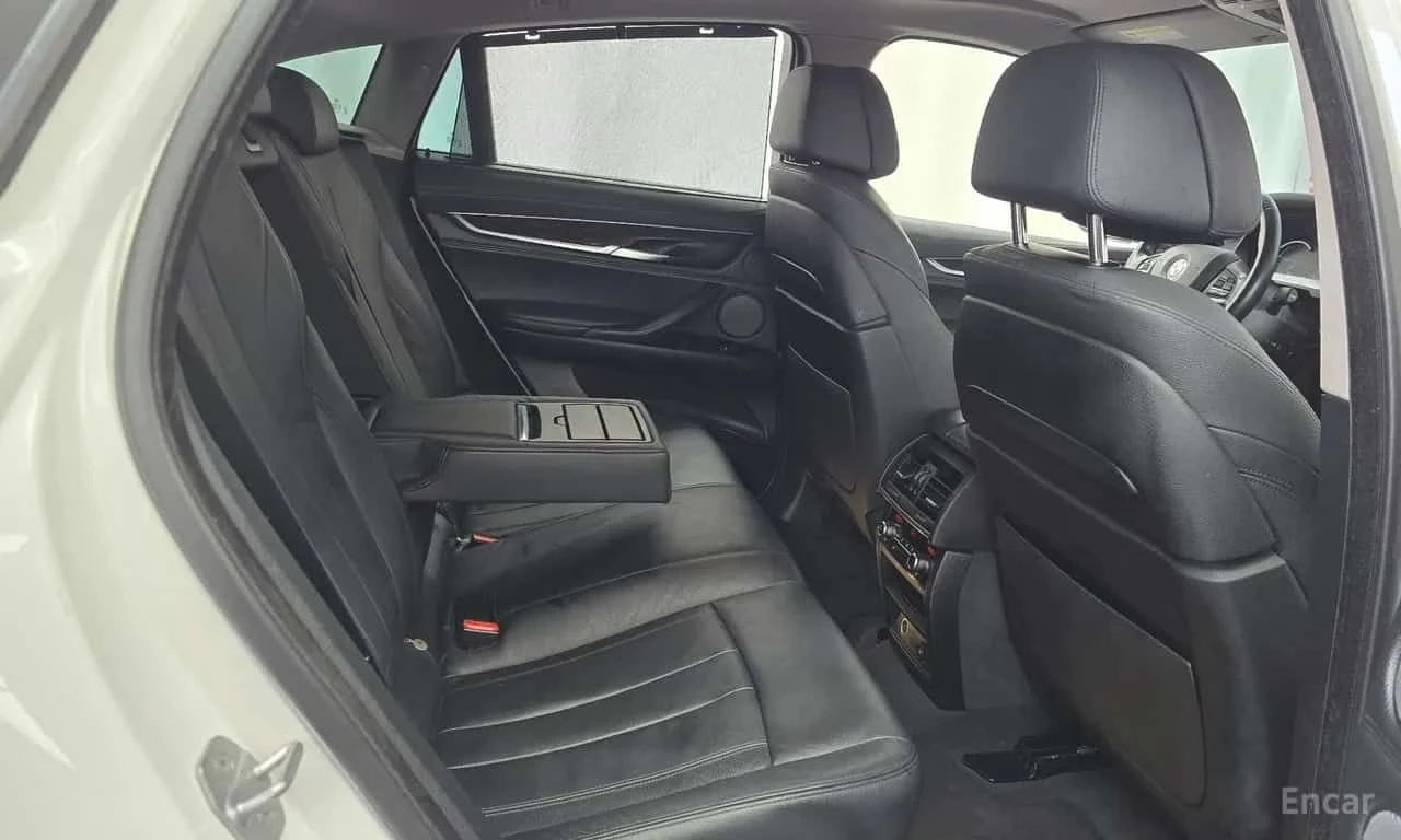 BMW X6 * xDrive 40d * ЦЕНА ДО БГ, снимка 11 - Автомобили и джипове - 55627499