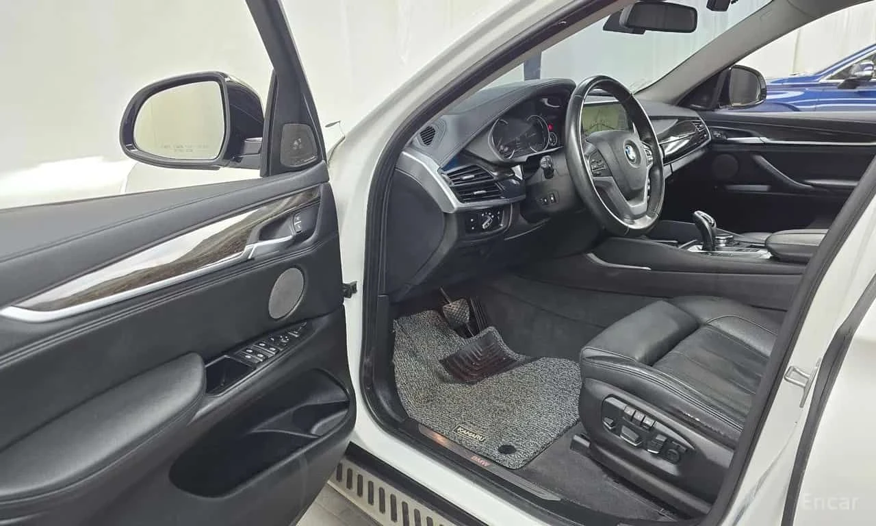 BMW X6 * xDrive 40d * ЦЕНА ДО БГ, снимка 10 - Автомобили и джипове - 55627499