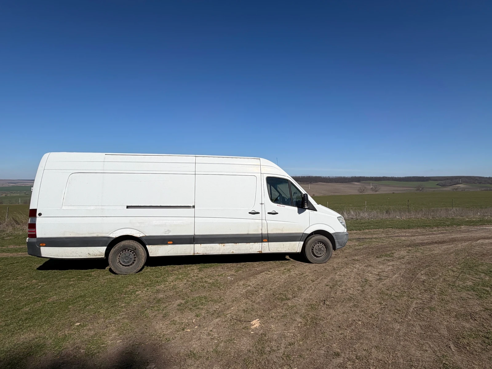Mercedes-Benz Sprinter 318