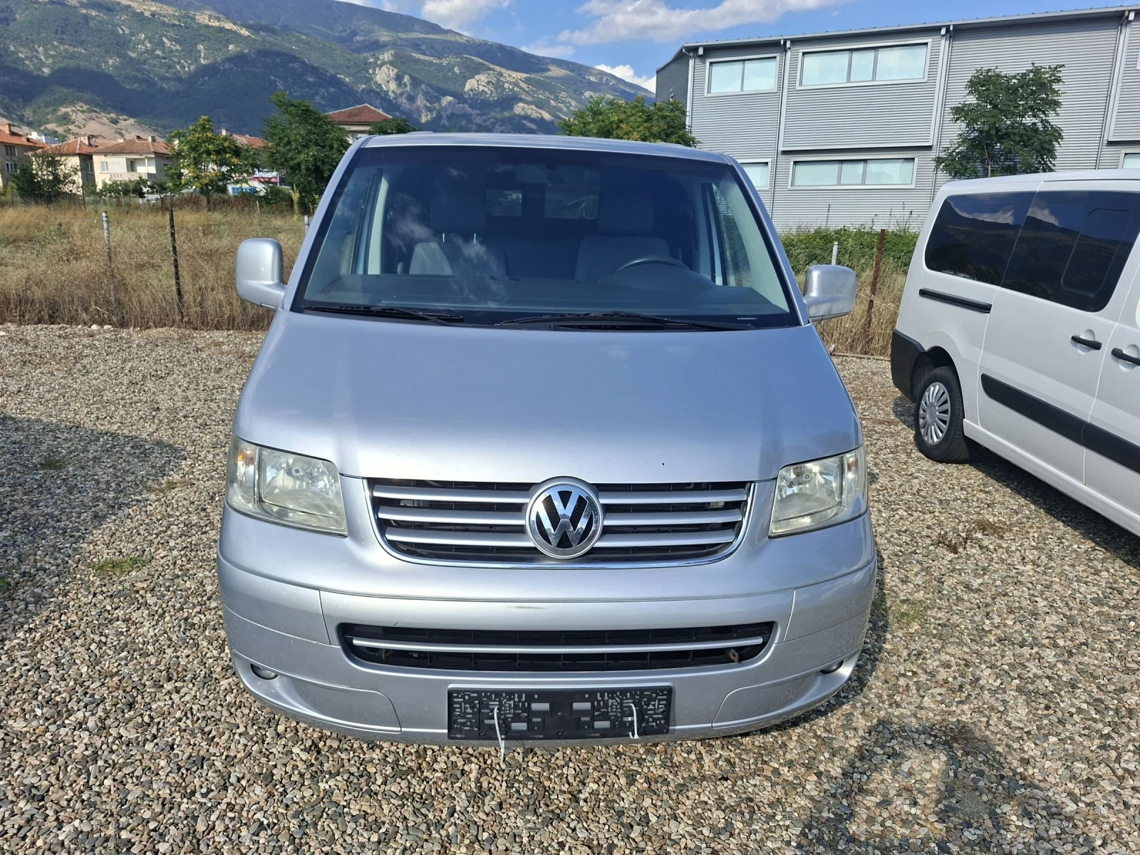VW Transporter Климатик, снимка 2 - Бусове и автобуси - 55466371