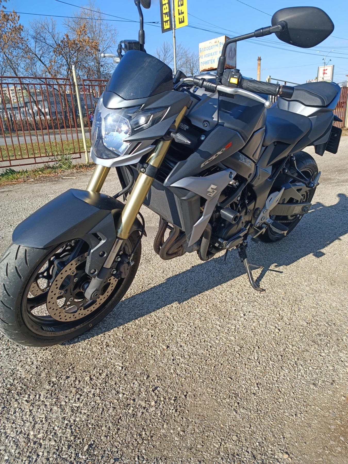 Suzuki Gsx Suzuki GSX-S 750 - изображение 7