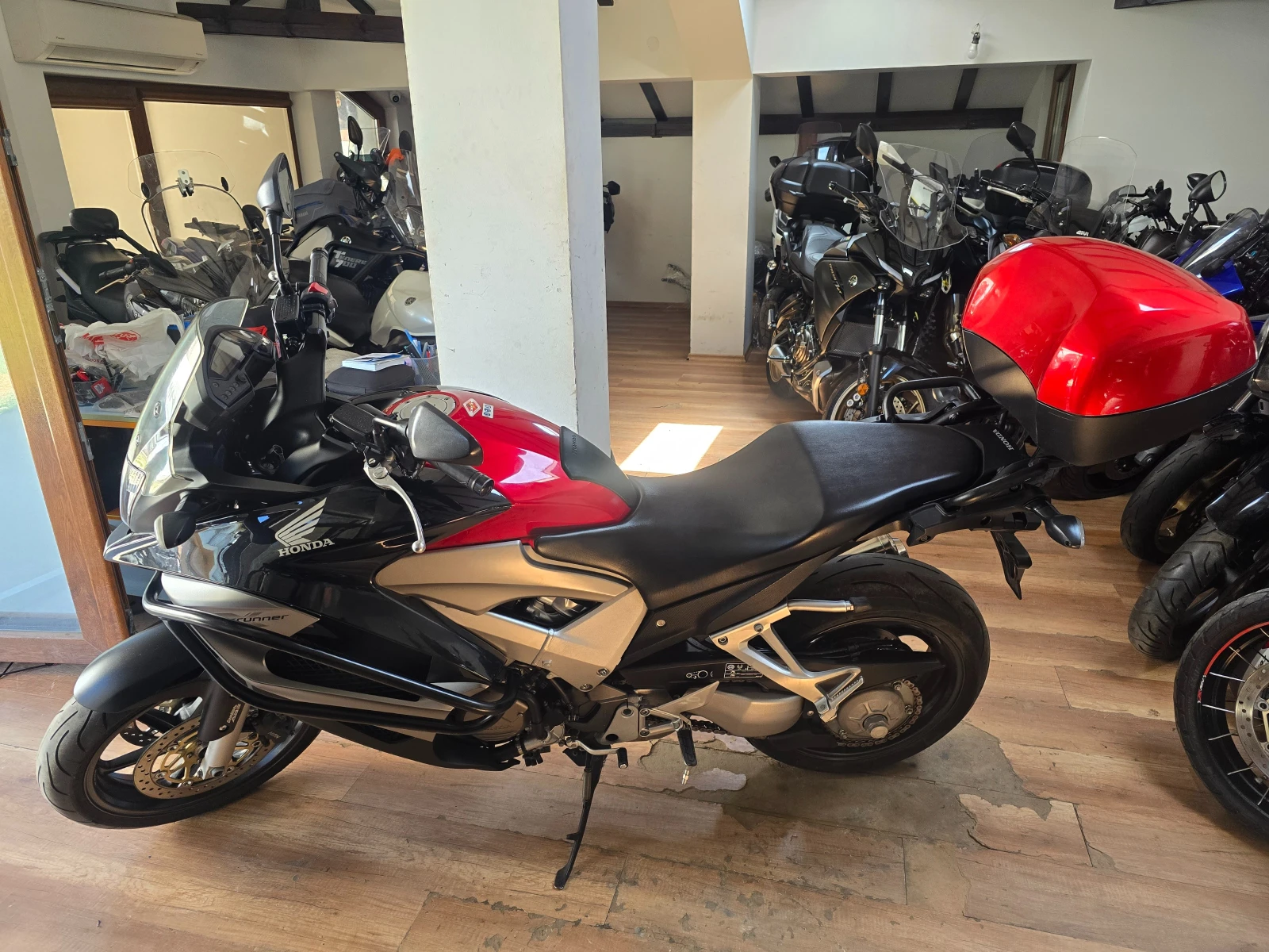 Honda Crossrunner 800 V-tec ABS 27000км!!! - изображение 2