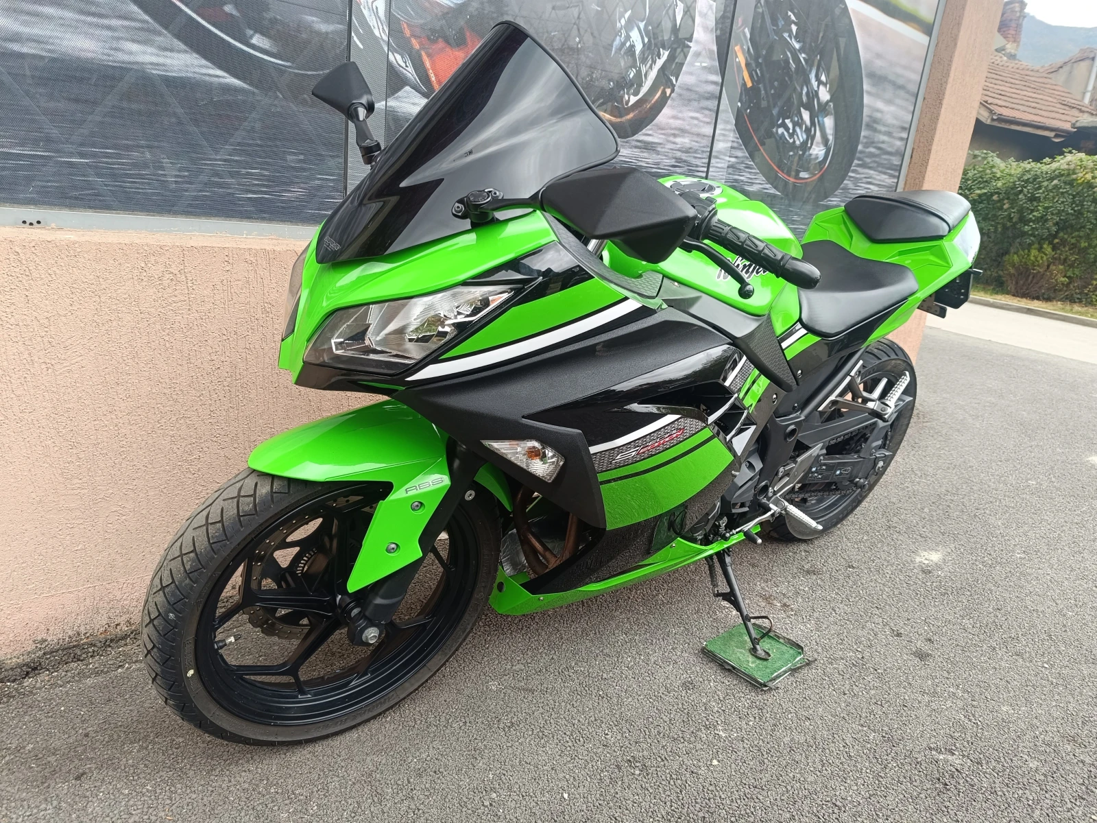 Kawasaki Ninja 300  ABS | Mobile.bg   12