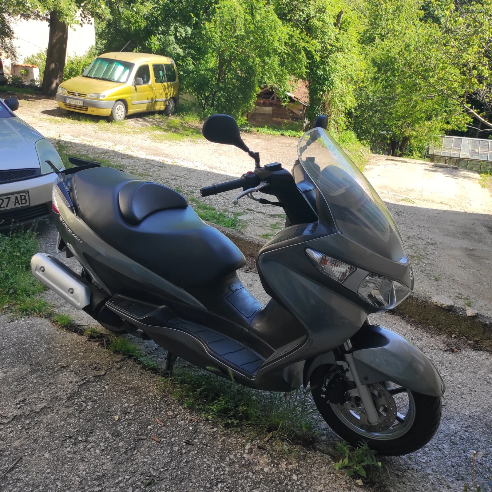 Suzuki Burgman UH 200, снимка 5 - Мотоциклети и мототехника - 54721863