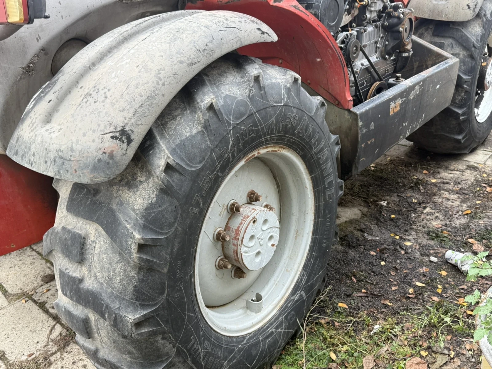 Телескопичен товарач Manitou  - изображение 6