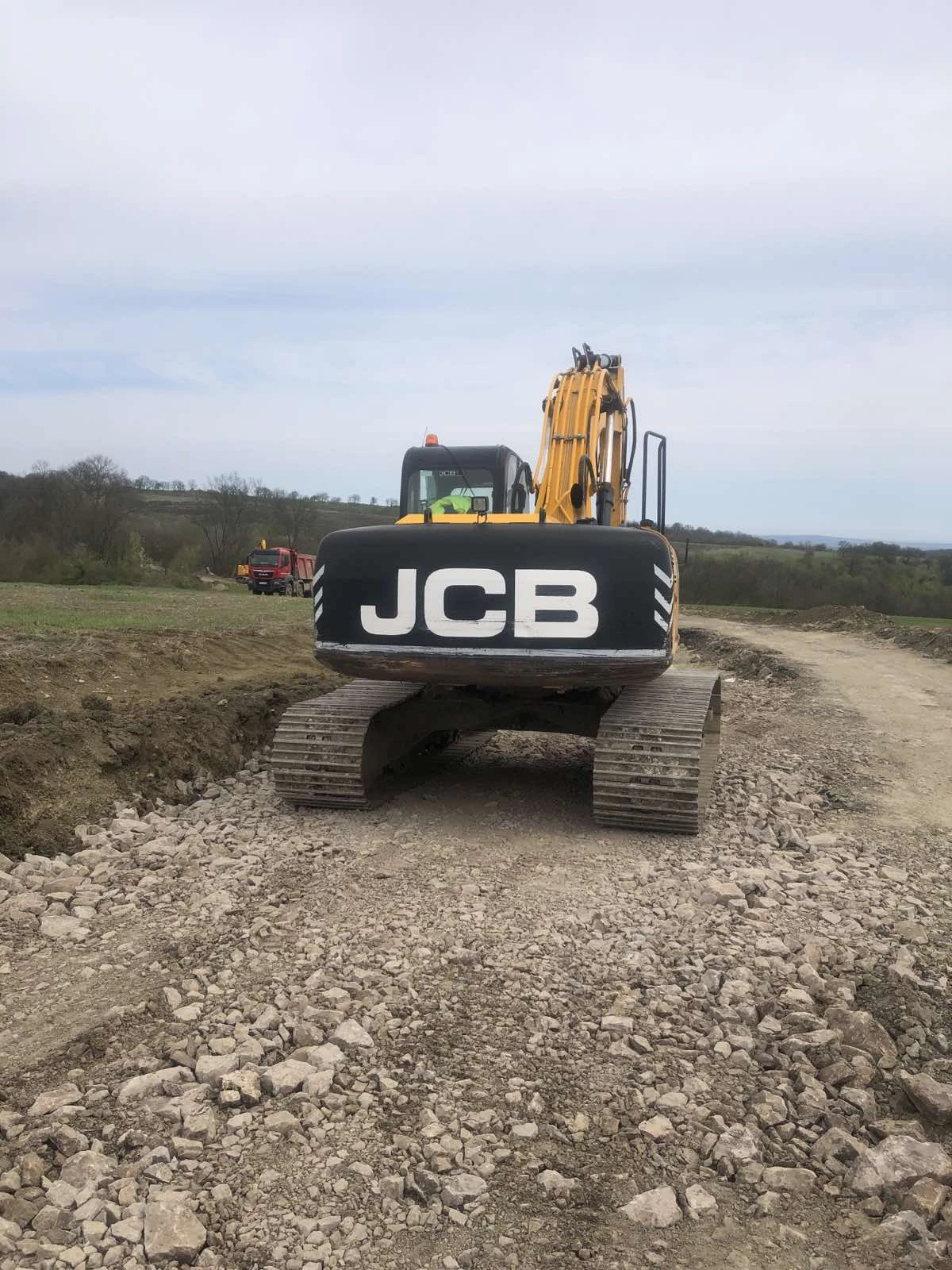 Багер JCB JS220LC - изображение 2