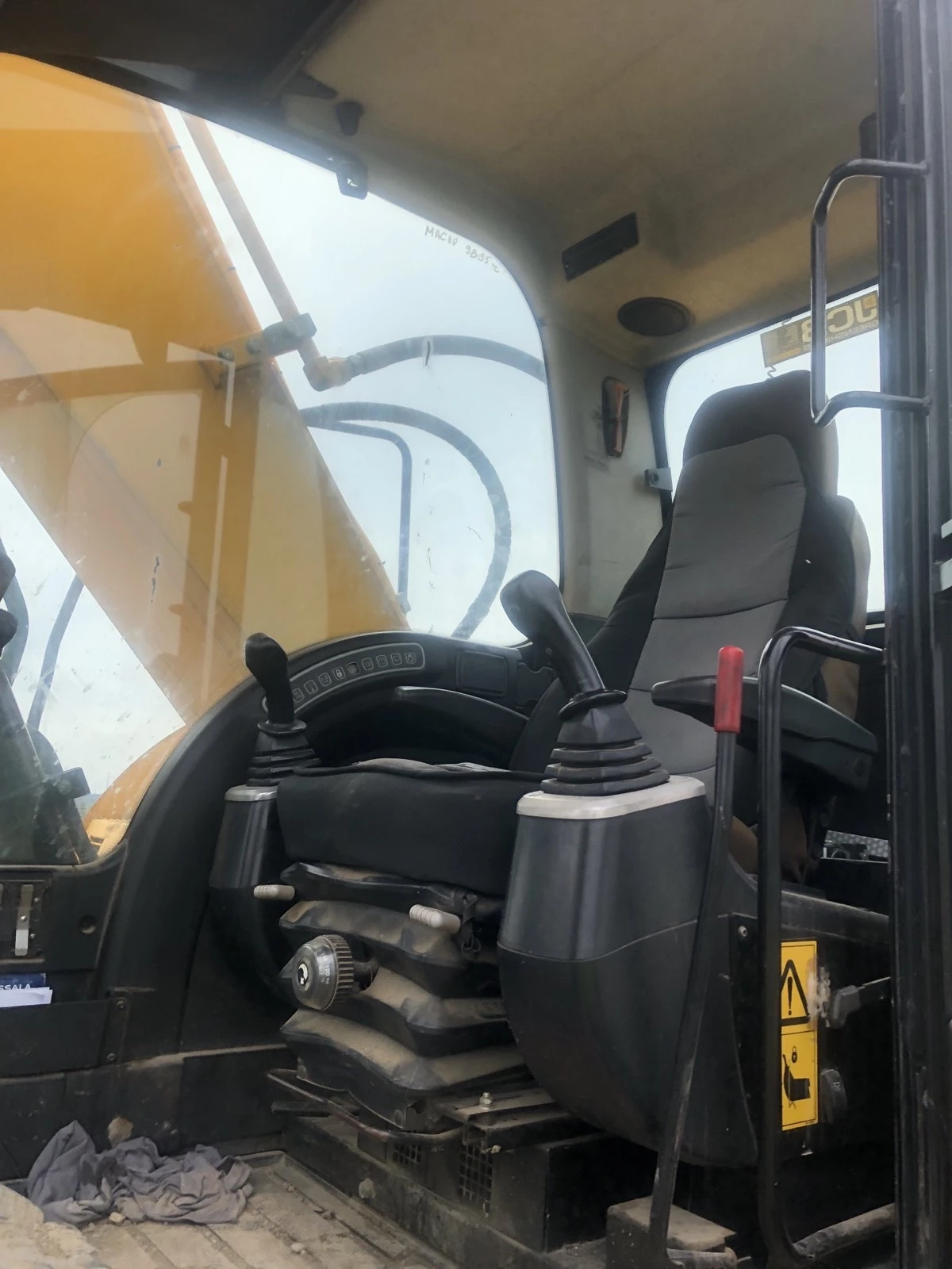 Багер JCB JS220LC - изображение 7