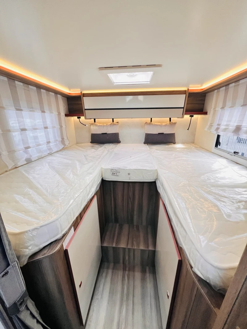 Кемпер ROLLER TEAM Kronos 287TL АВТОМAT Mod.2026, снимка 14 - Каравани и кемпери - 53301261