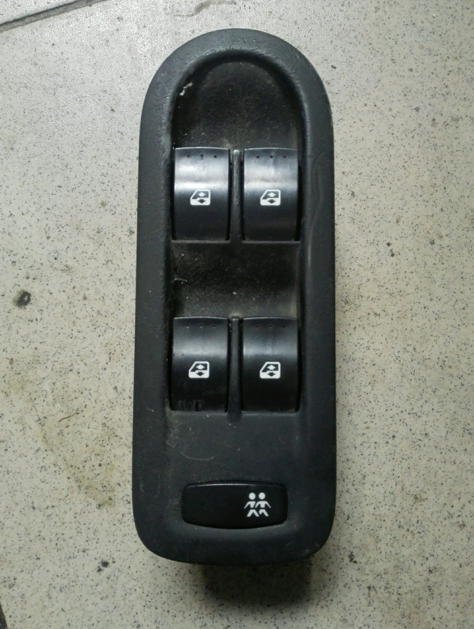 ������� �� ������ ���� ����� ������ 04�. | Mobile.bg � ����������� 1