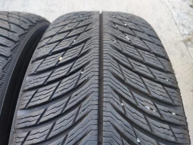 Гуми Зимни 225/65R17, снимка 1 - Гуми и джанти - 47409764