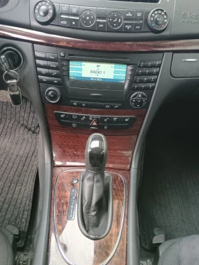 Mercedes-Benz E 220 CDI, снимка 6