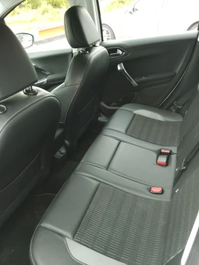 Peugeot 2008 1.6 уникат, снимка 9