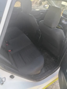 Toyota Auris Хибрид, снимка 7