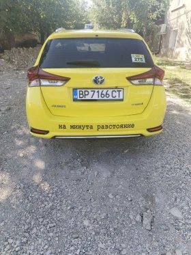 Toyota Auris Хибрид, снимка 3