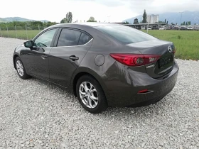 Mazda 3 2.0i kli navi 120 - 15900 лв. - 14327102 | Car24.bg