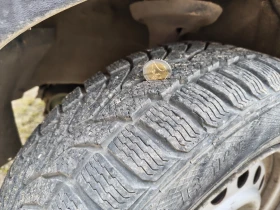 VW Golf - 1400 € / 2738.16 лв. - 77109129 8