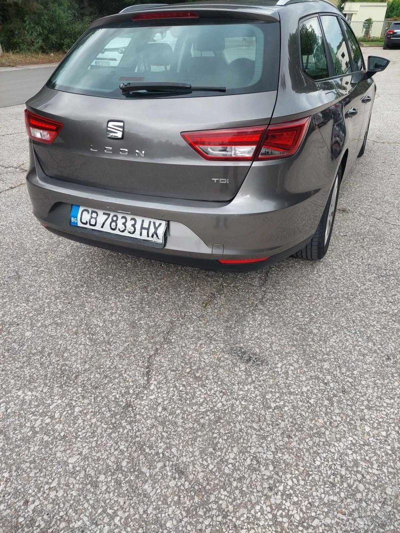 Seat Leon ST, снимка 4 - Автомобили и джипове - 47308728