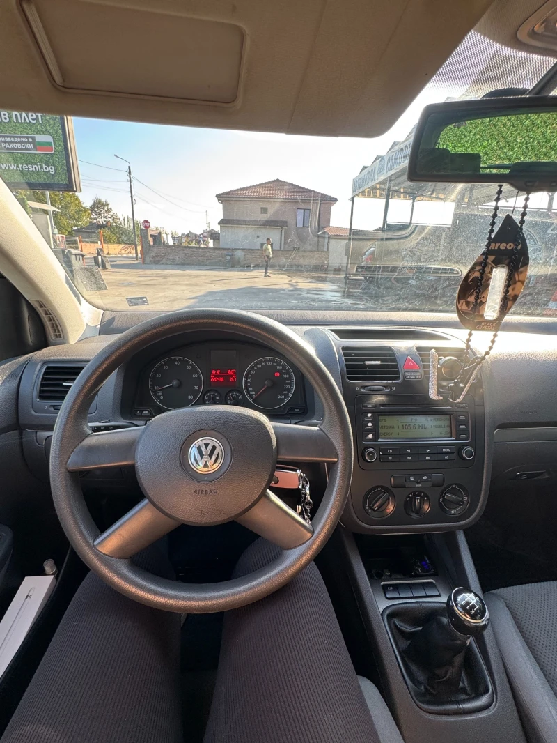 VW Golf  5, снимка 9 - Автомобили и джипове - 47582912