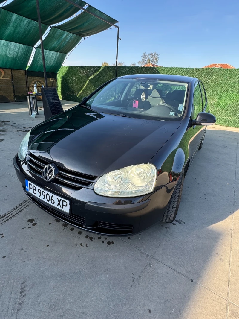 VW Golf  5, снимка 1 - Автомобили и джипове - 47582912