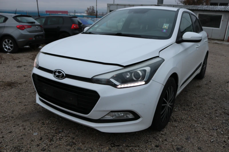 Hyundai I20 1.0 TGDI НА ЧАСТИ, снимка 11 - Автомобили и джипове - 47951341