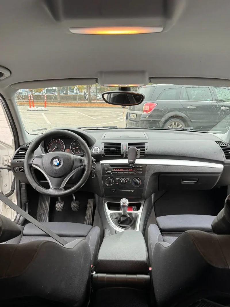 BMW 116 Facelift, снимка 8 - Автомобили и джипове - 47969254