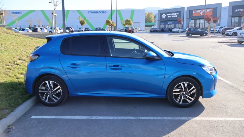 Peugeot 208 1.2 100 Allure, снимка 3 - Автомобили и джипове - 48383486